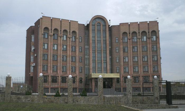 будівля ювелірного сервісу
