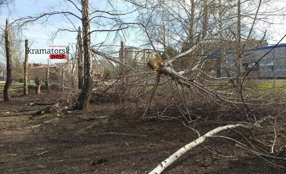 Пошкоджені дерева