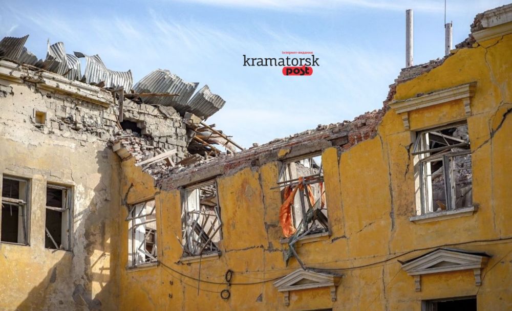 Зруйнований дах