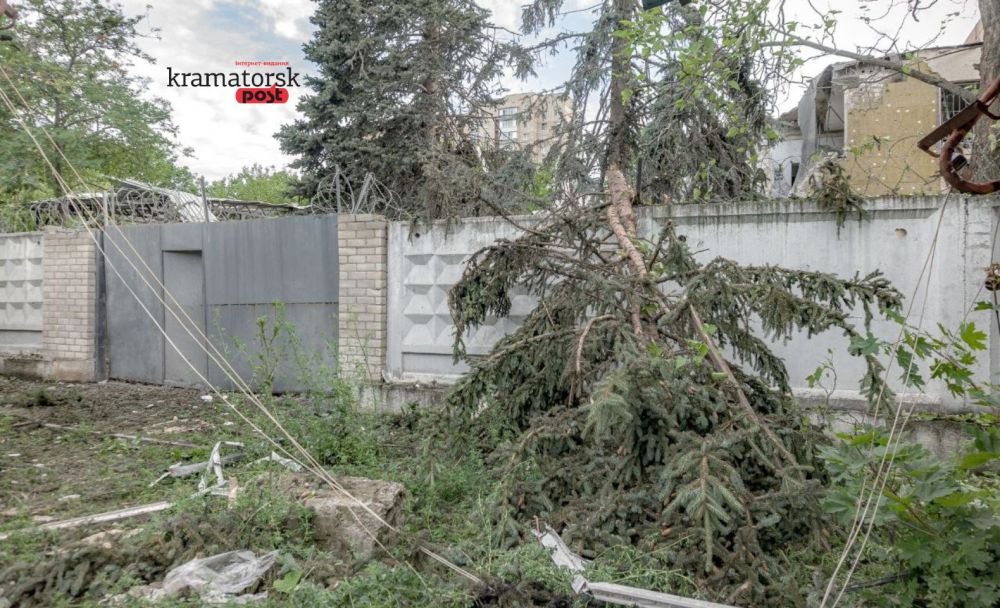 Пошкоджена будівля