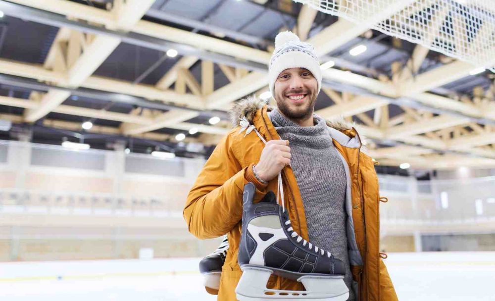 Масові катання на ковзанах на льодовій арені "Краматорськ"