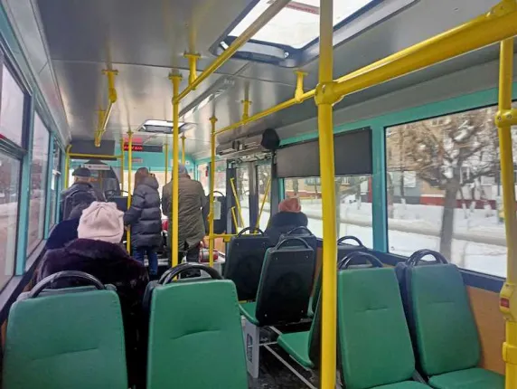 Пасажири автобусу