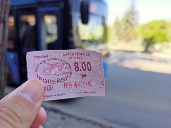 trolleybus-proezd-v-transporte-kramatorsk