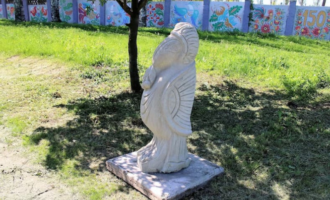 skulptura-ptitsa