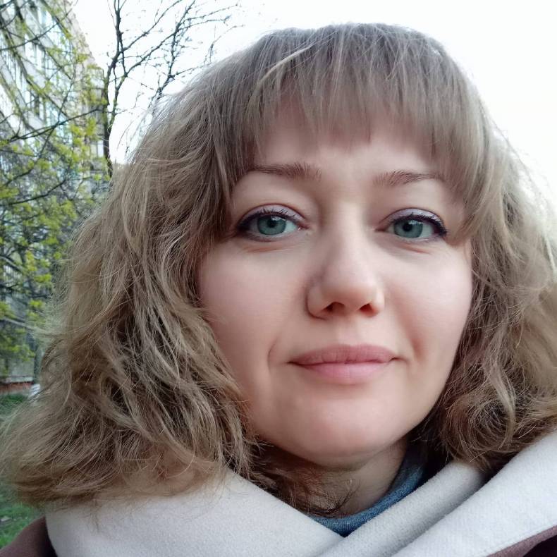 Юлія Гур'єва, поетеса