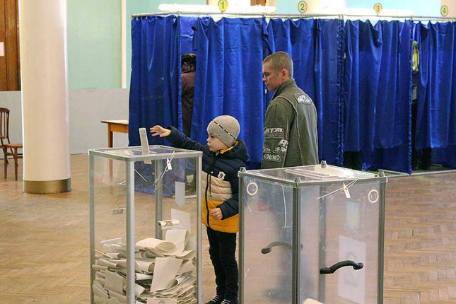 elec04
