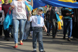 ukrainskii-flag-vysivanka