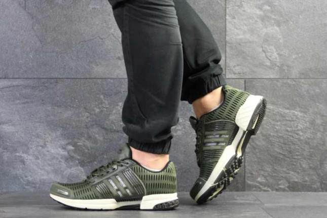 1744361034-w640-h640-letnie-krossovki-adidas
